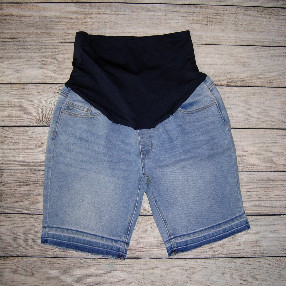 Maternity Bermuda Shorts M (8-10)